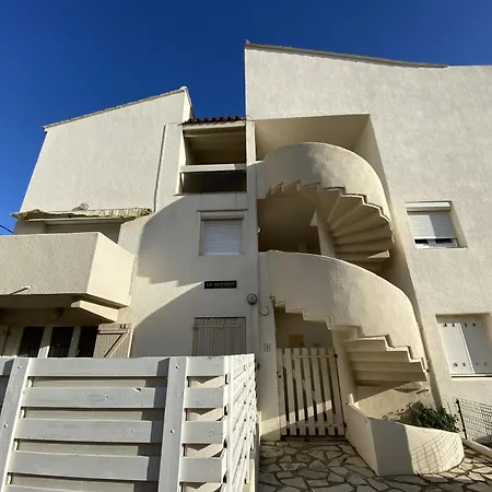 Narbonne-plage : T2 Climatise, Balcon, Parking, A 100m De La Plage, Commerces A Proximite - Fr-1-795-12